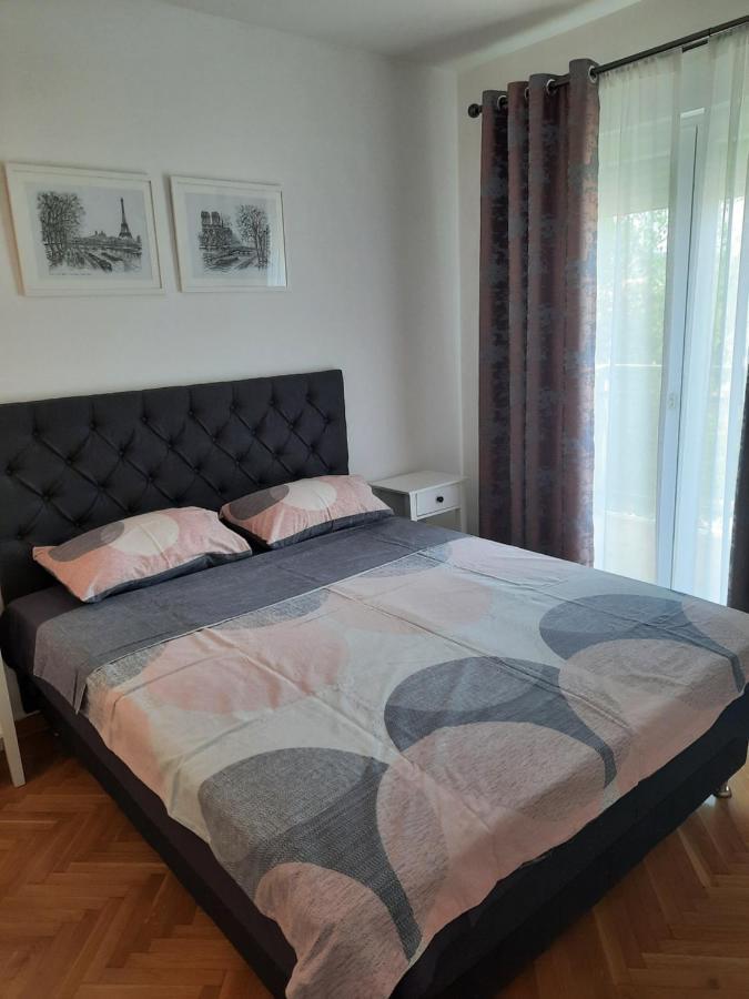 Apartman Nk Apartment Niksic Exterior photo